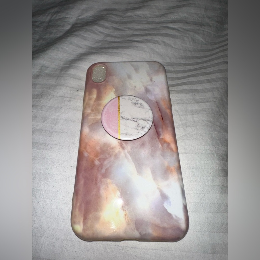 iPhone XR case lot - Picture 4 of 10